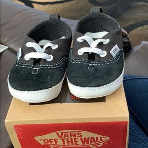 Baby crib vans shoes